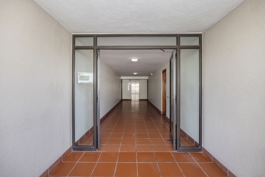 To Let 2 Bedroom Property for Rent in Big Bay Western Cape